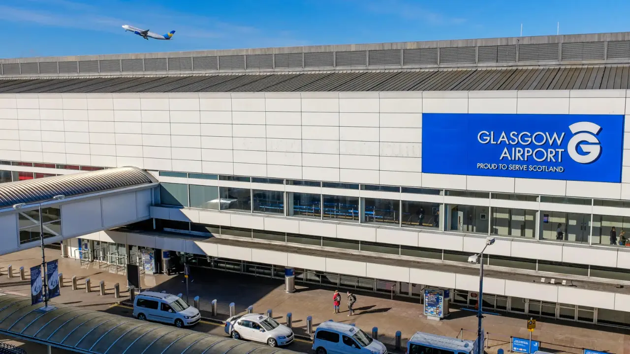 EasyJet GLA Terminal – Glasgow Airport