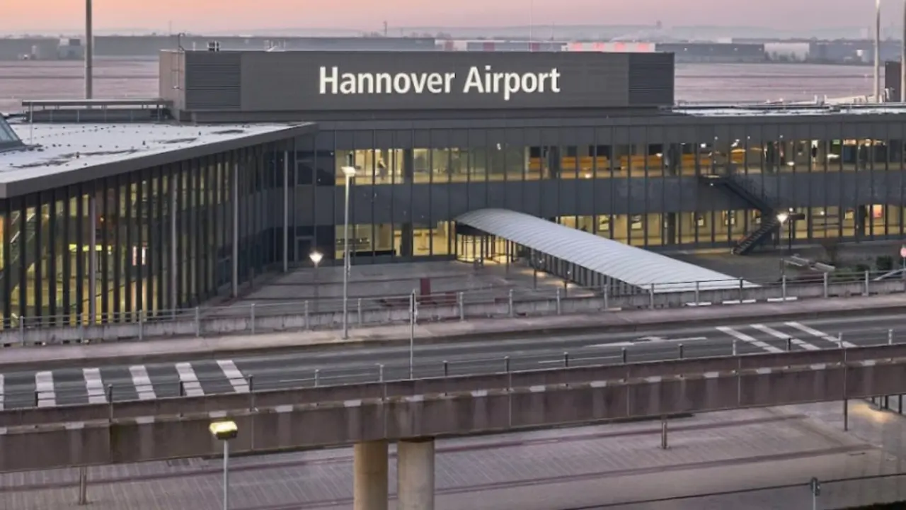 Swiss Air HAJ Terminal – Hannover Airport