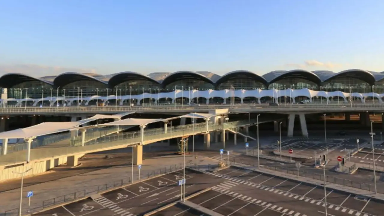 Royal Air Maroc ALG Terminal – Houari Boumediene Airport
