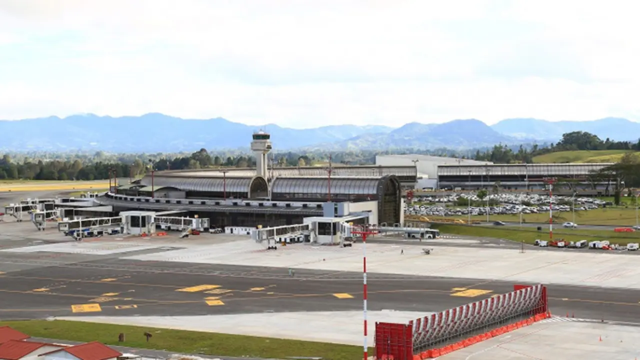 Iberia Airlines MDE Terminal – José María Córdova International Airport Iberia Airlines MDE Terminal – José María Córdova International Airport