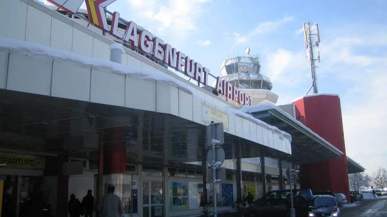 Ryanair KLU Terminal – Klagenfurt Airport