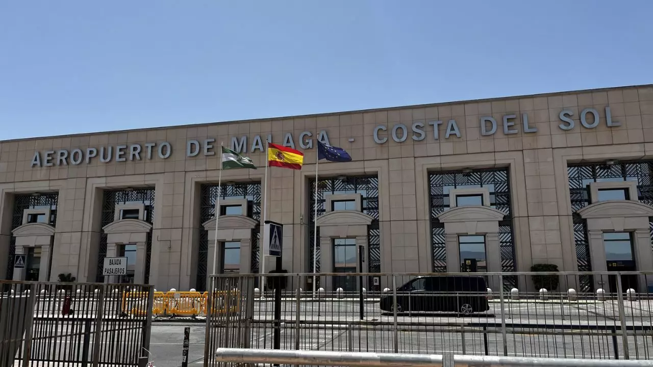 Austrian Airlines AGP Terminal – Malaga-Costa del Sol Airport