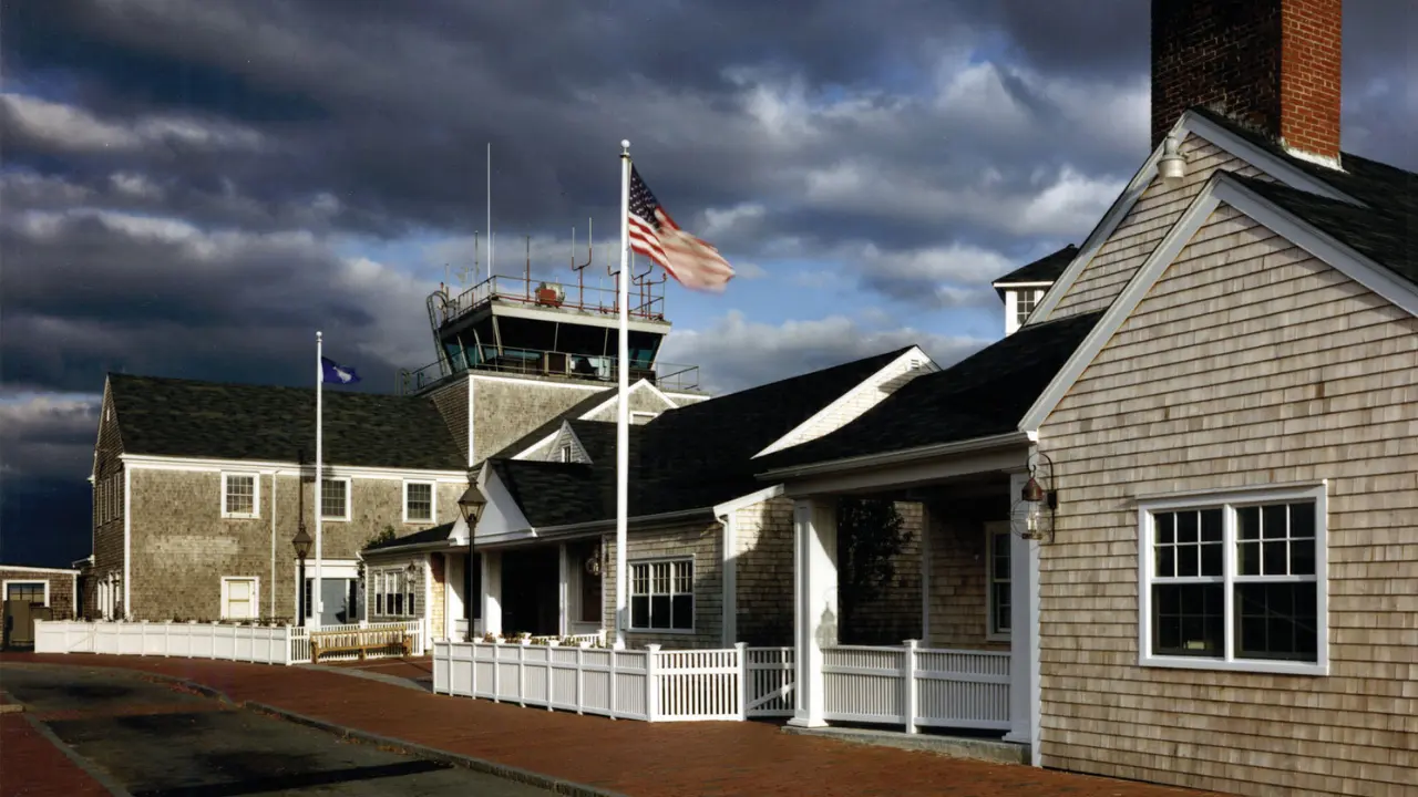 Delta Airlines ACK Terminal – Nantucket Memorial Airport