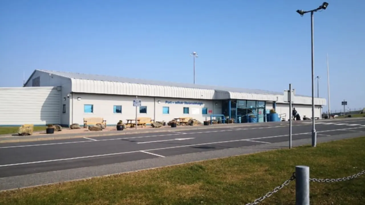 Loganair SYY Terminal – Stornoway Airport